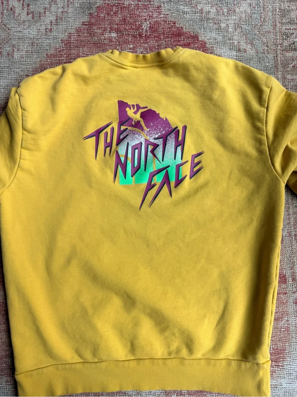 Y2K The North Face Men's Yellow Crewneck Sweatshirt with Logo Patch